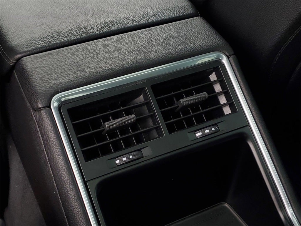 2018 Porsche Panamera 4