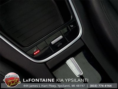 2018 Porsche Panamera 4