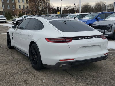 2018 Porsche Panamera 4