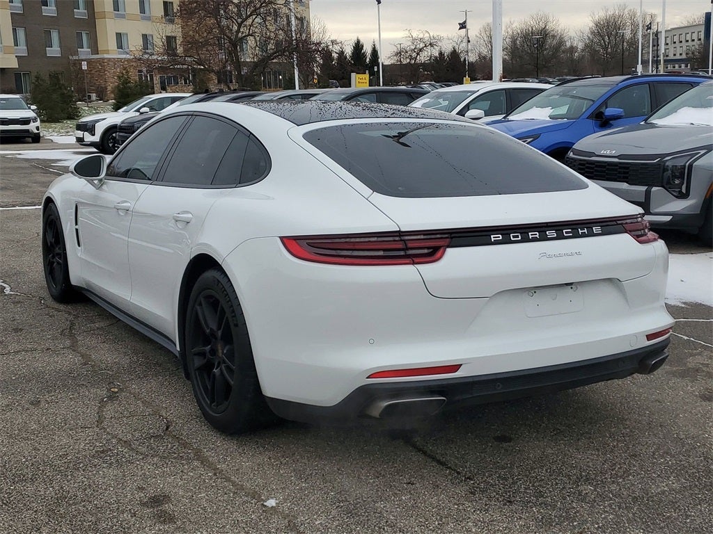 2018 Porsche Panamera 4
