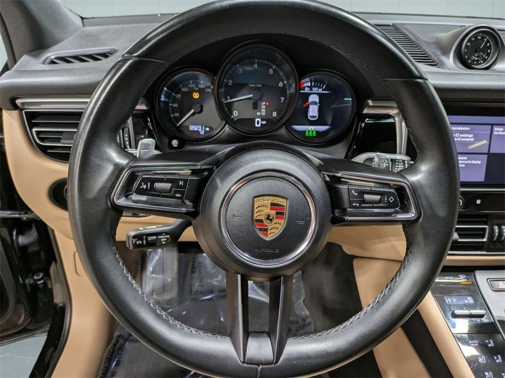 2022 Porsche Macan Base