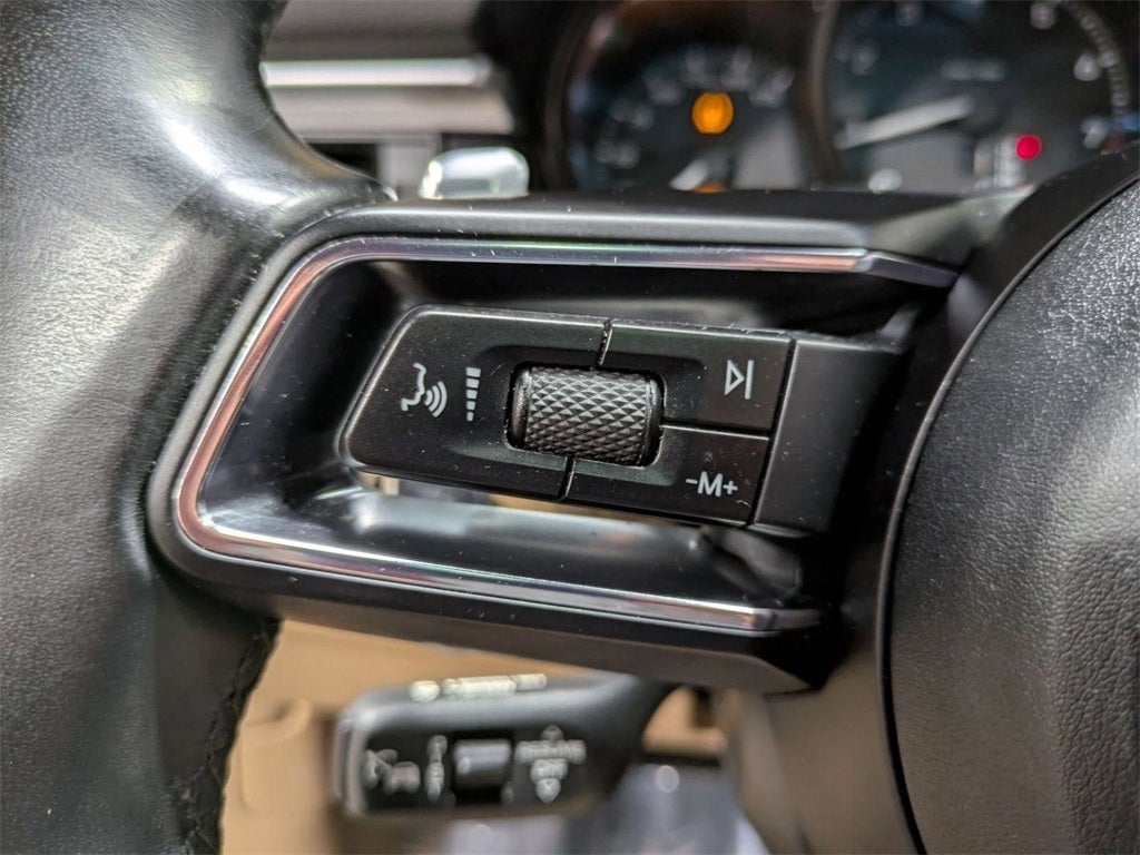 2022 Porsche Macan Base