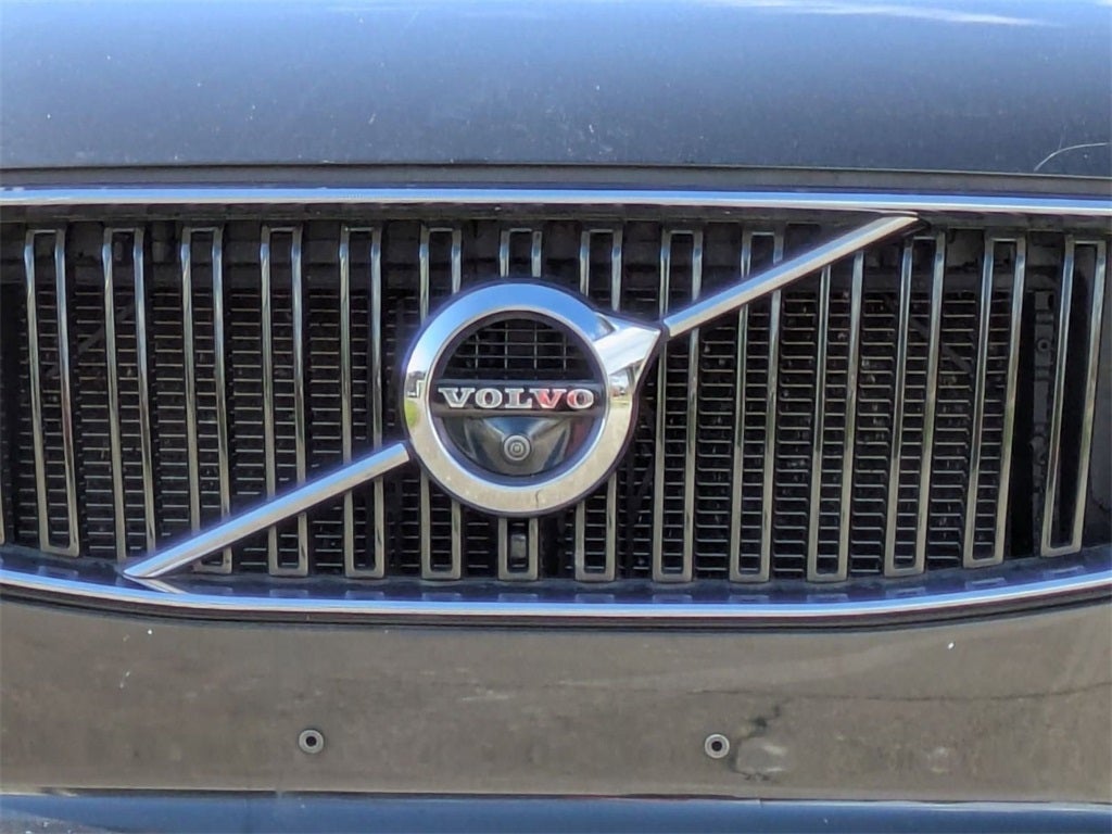 2016 Volvo XC90 Hybrid T8 Momentum