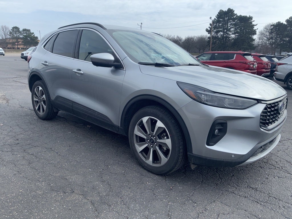 2024 Ford Escape Platinum