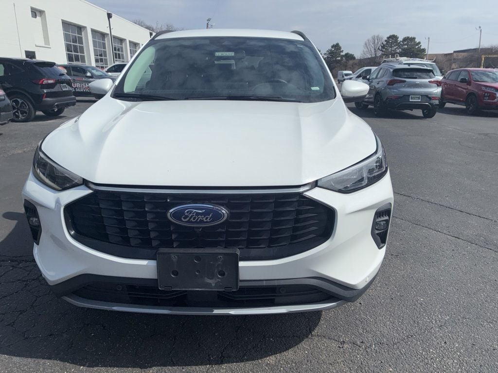 2024 Ford Escape Platinum