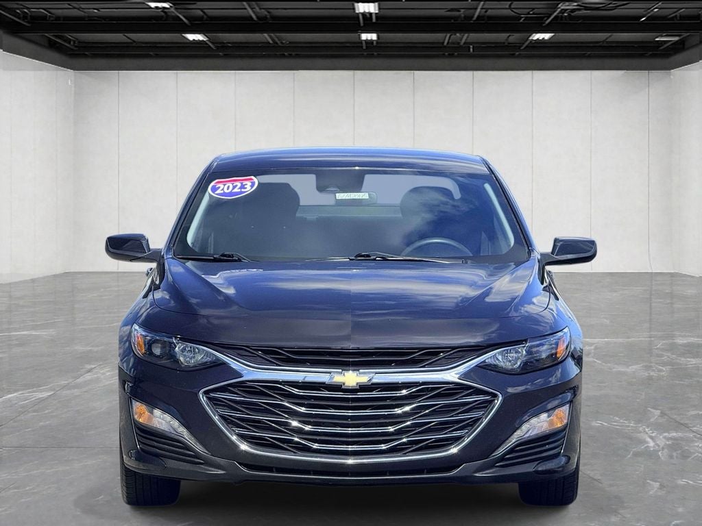 1G1ZD5ST6PF175384