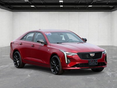 2023 Cadillac CT4 Luxury