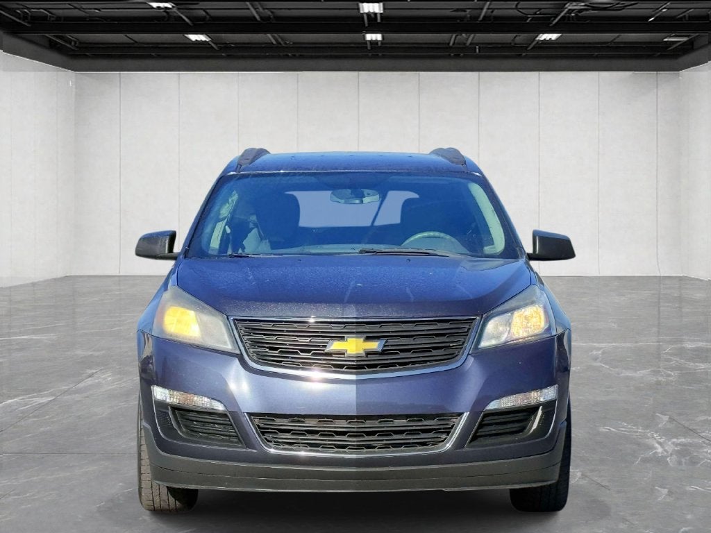 Used 2013 Chevrolet Traverse LS with VIN 1GNKRFED2DJ147845 for sale in Lansing, MI
