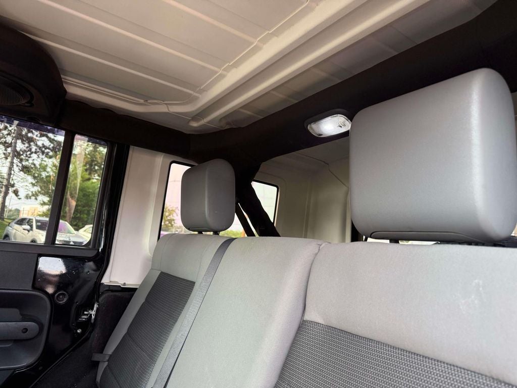 2010 Jeep Wrangler Unlimited Sahara
