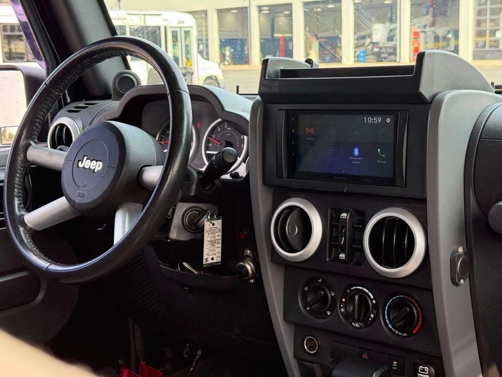 2010 Jeep Wrangler Unlimited Sahara