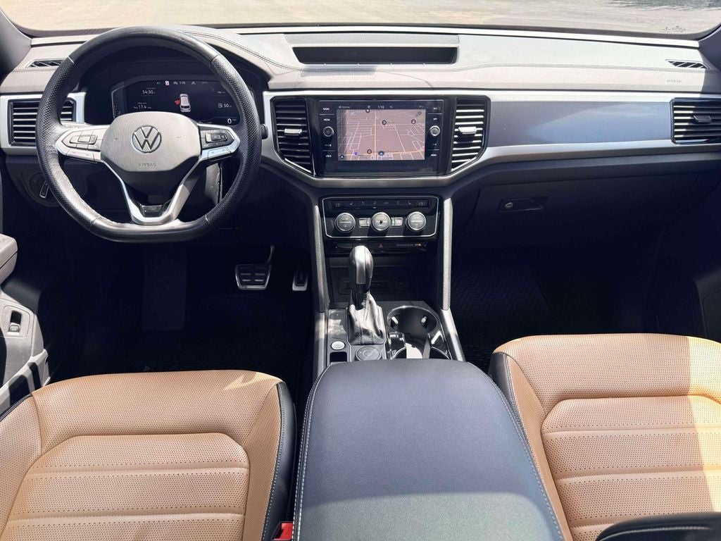 2022 Volkswagen Atlas Cross Sport 3.6L V6 SEL Premium R-Line