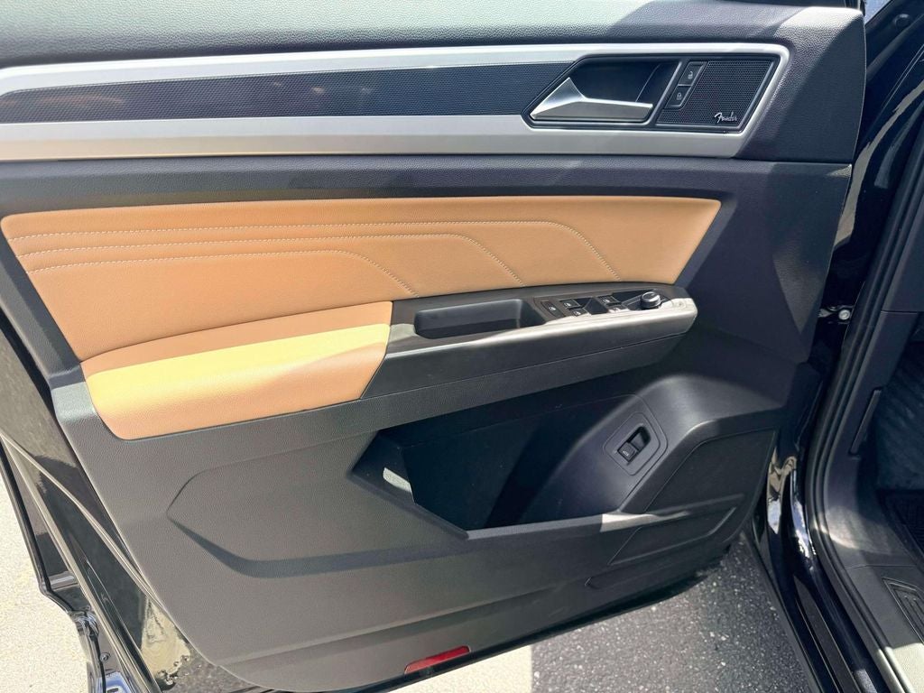 2022 Volkswagen Atlas Cross Sport 3.6L V6 SEL Premium R-Line