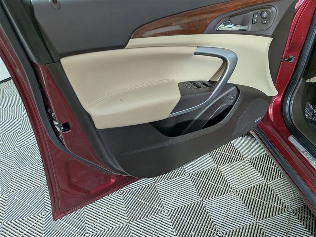 2017 Buick Regal Premium II