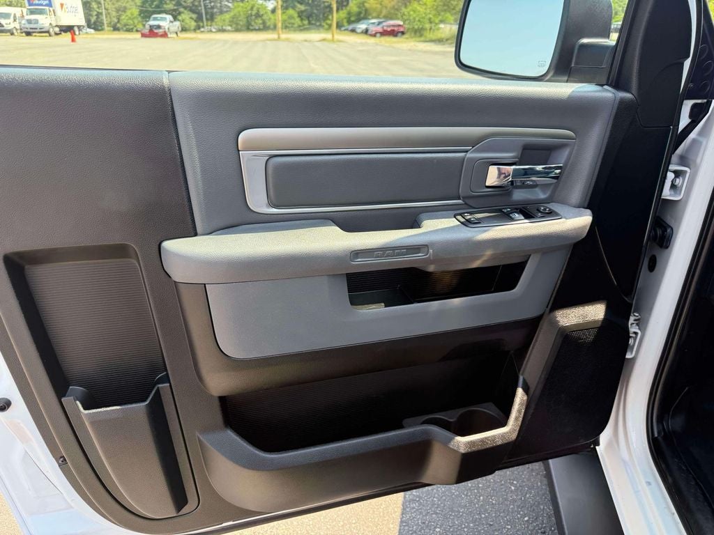 2019 RAM 1500 Classic Tradesman
