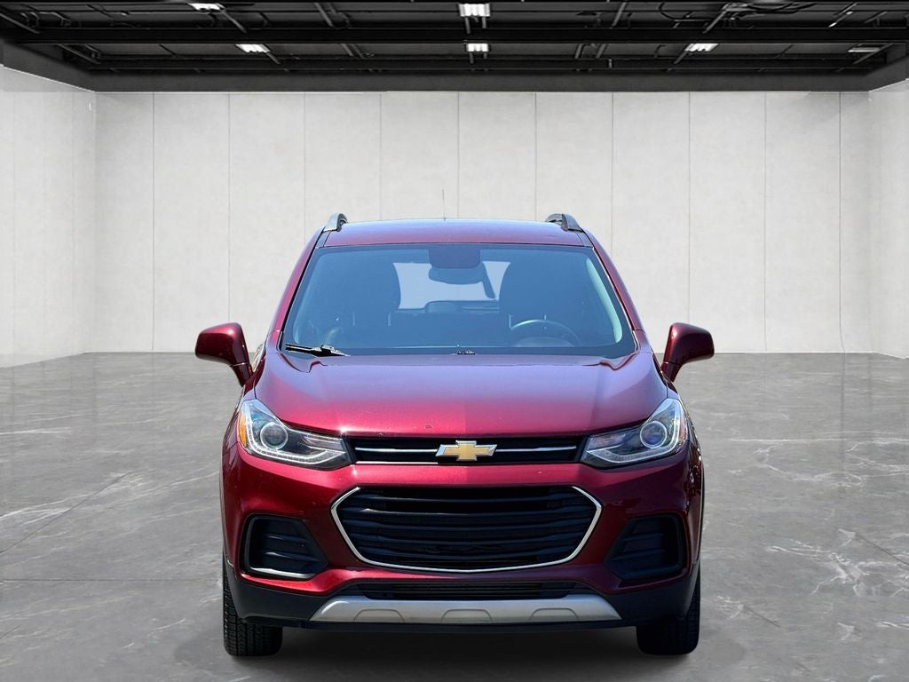 Used 2017 Chevrolet Trax LT with VIN 3GNCJLSB2HL275983 for sale in Lansing, MI
