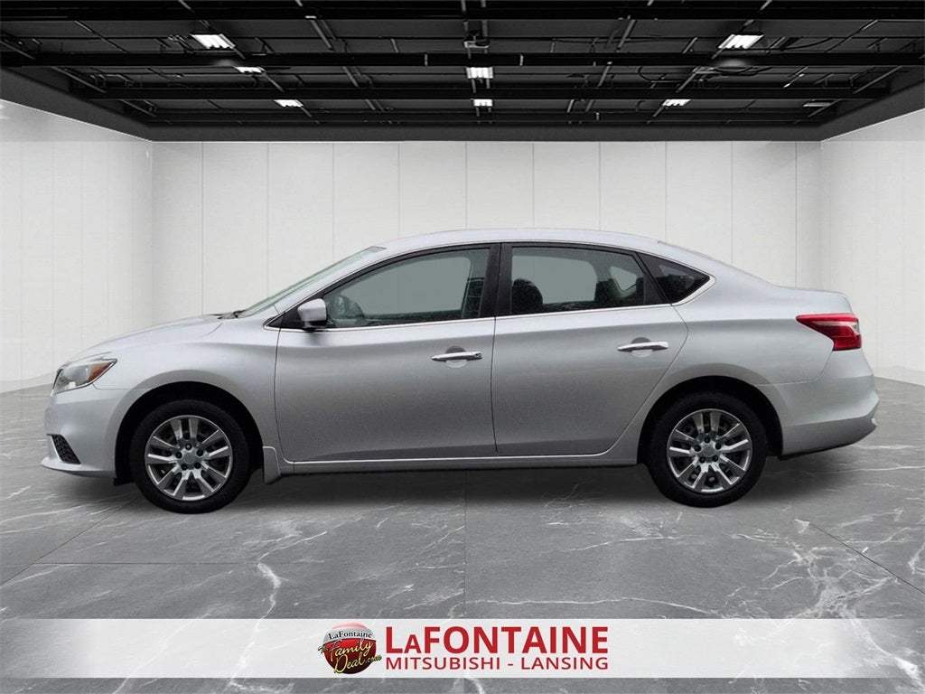 Used 2018 Nissan Sentra S with VIN 3N1AB7AP8JY211864 for sale in Lansing, MI