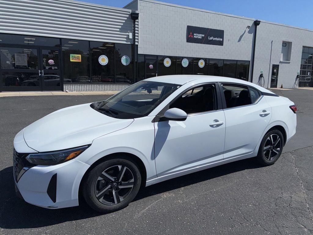 2024 Nissan Sentra's photo