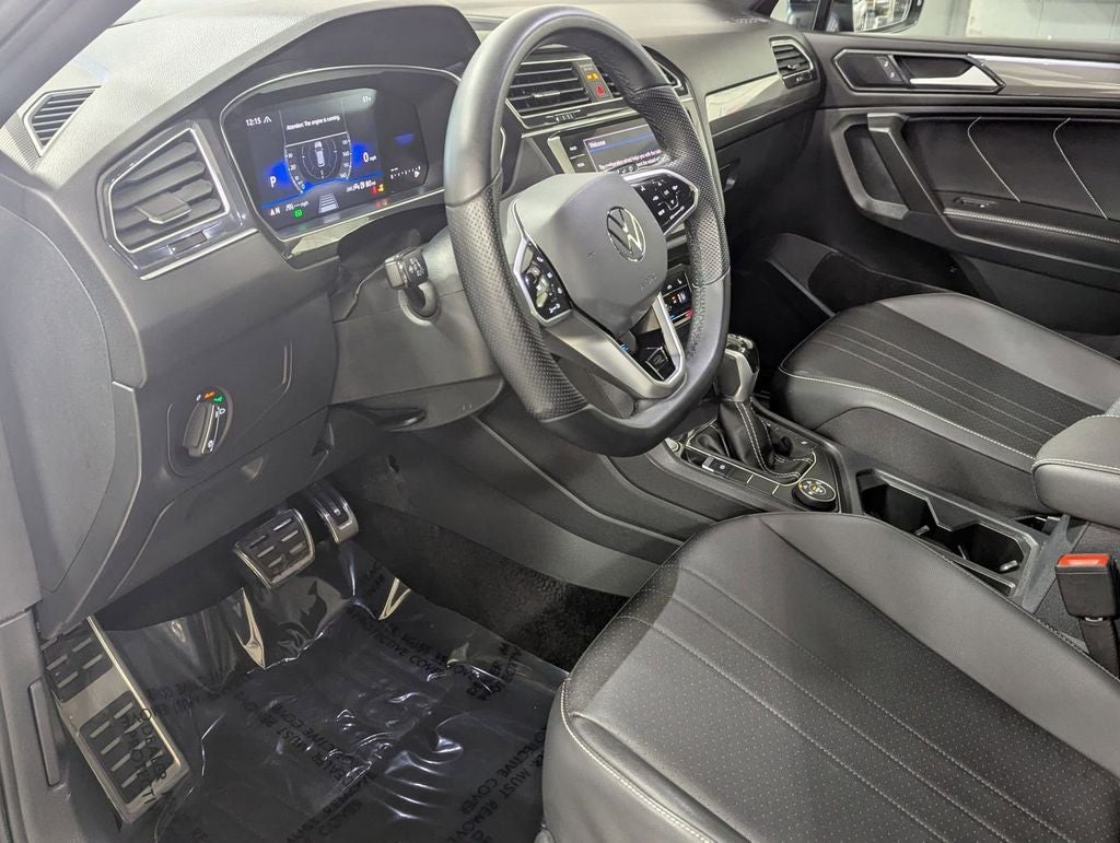 2024 Volkswagen Tiguan 2.0T SE R-Line Black