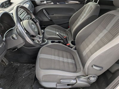2012 Volkswagen Beetle 2.0 TSi