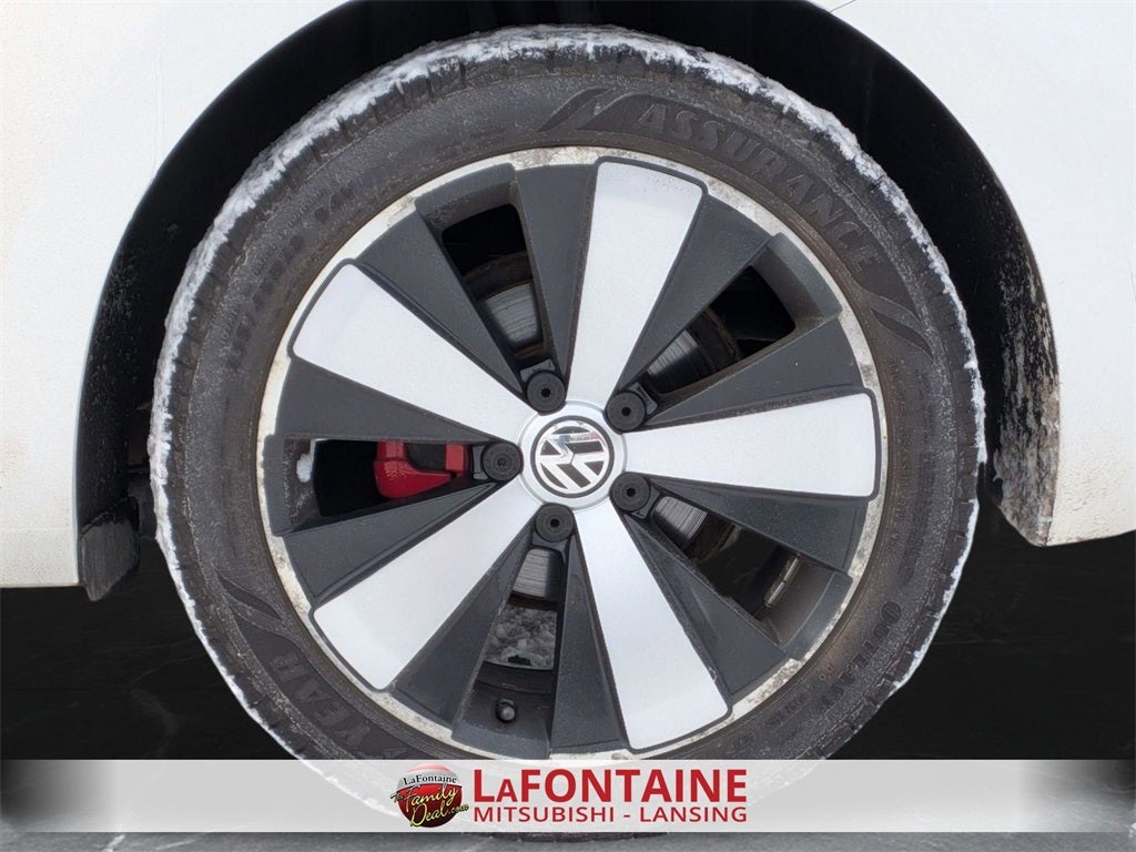 2012 Volkswagen Beetle 2.0 TSi