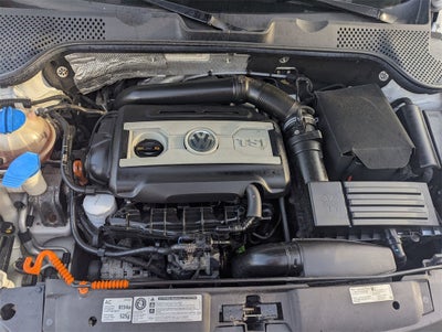 2012 Volkswagen Beetle 2.0 TSi