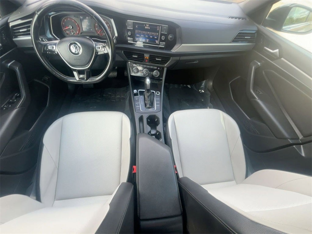 2021 Volkswagen Jetta R-Line