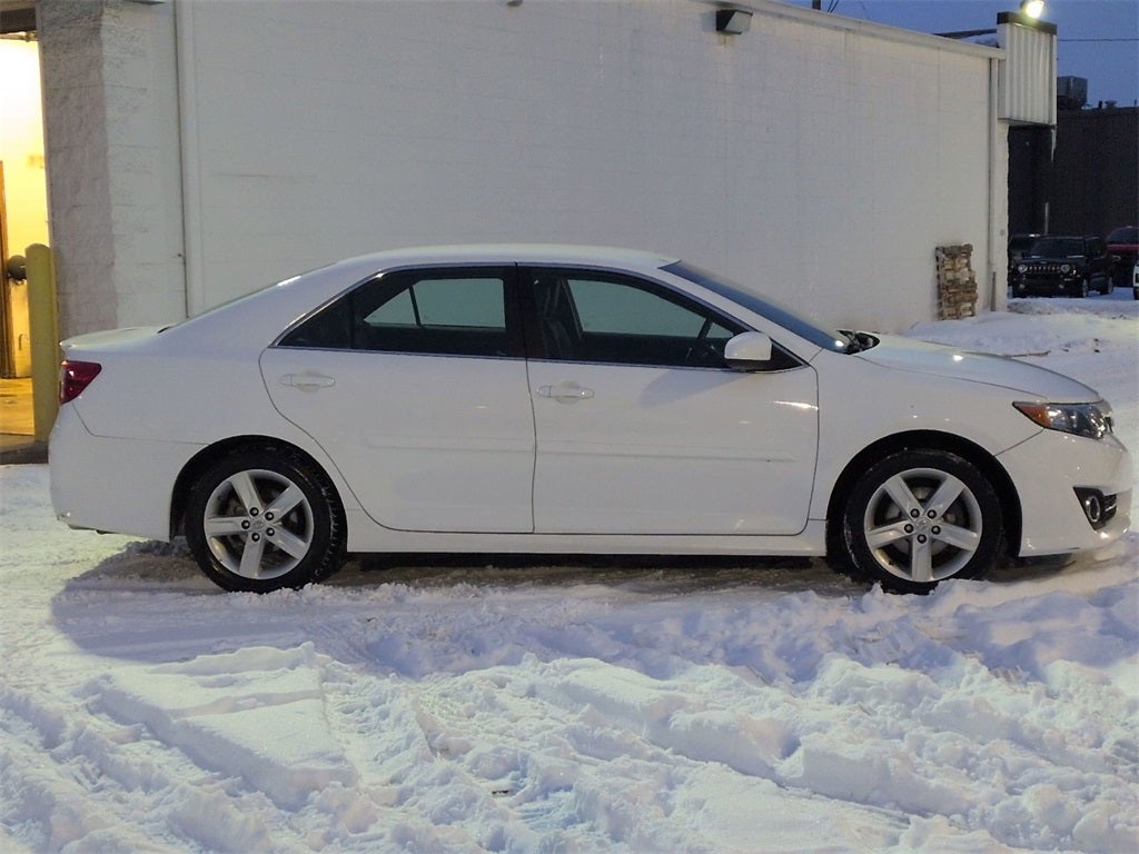 2013 Toyota Camry SE