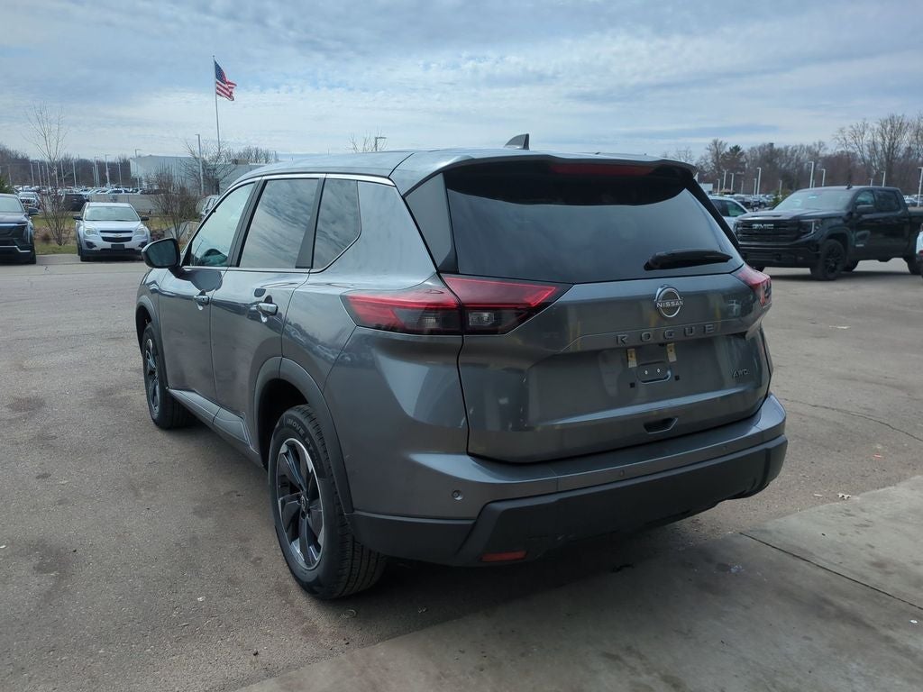 2025 Nissan Rogue SV
