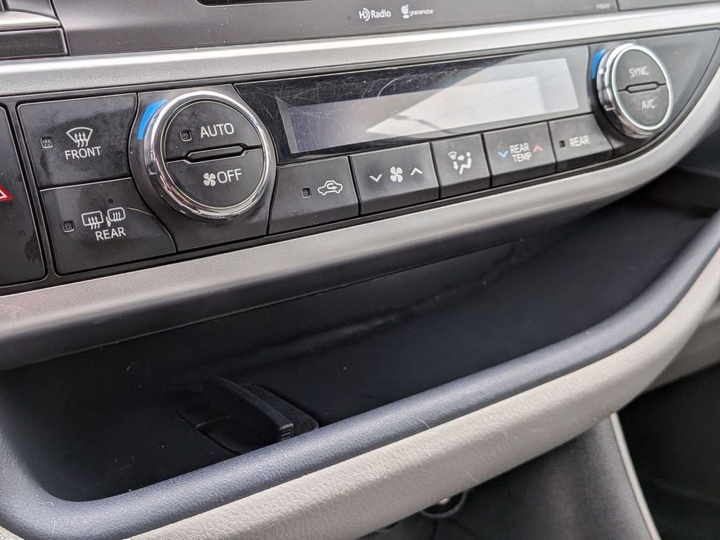 2015 Toyota Highlander LE Plus V6