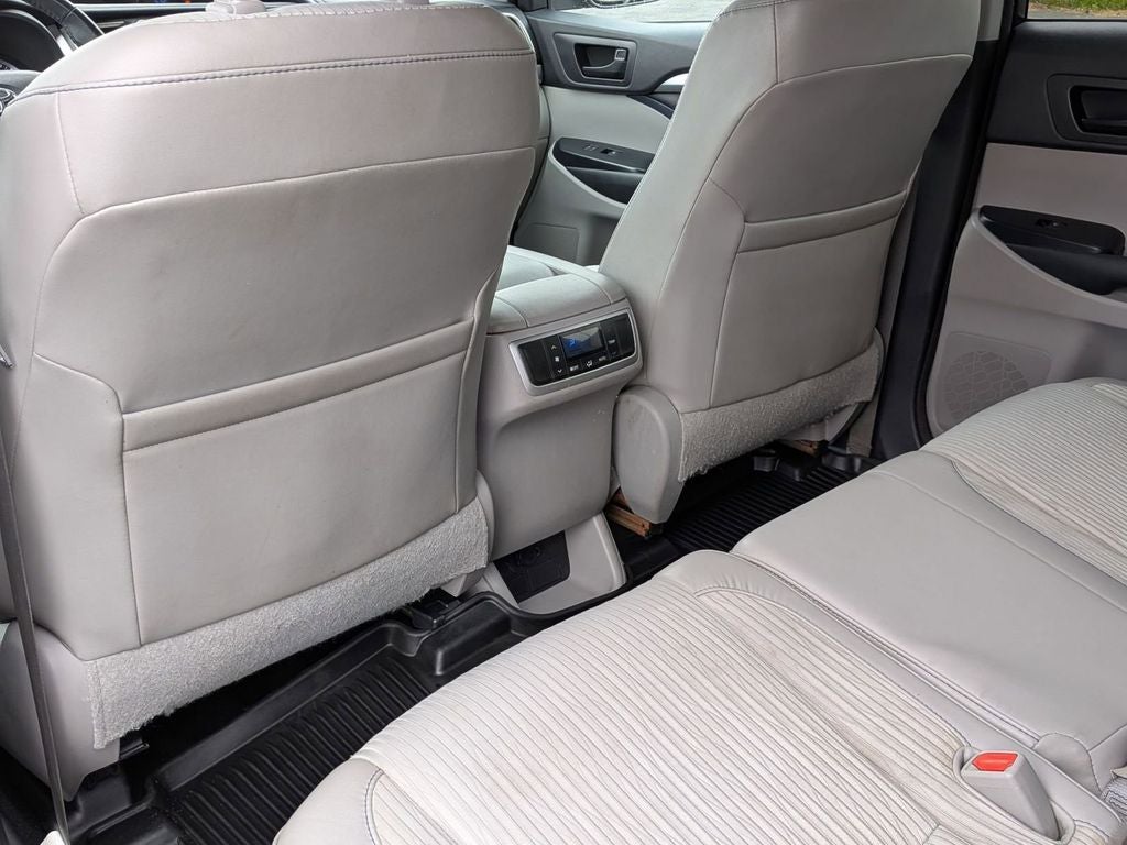 2015 Toyota Highlander LE Plus V6