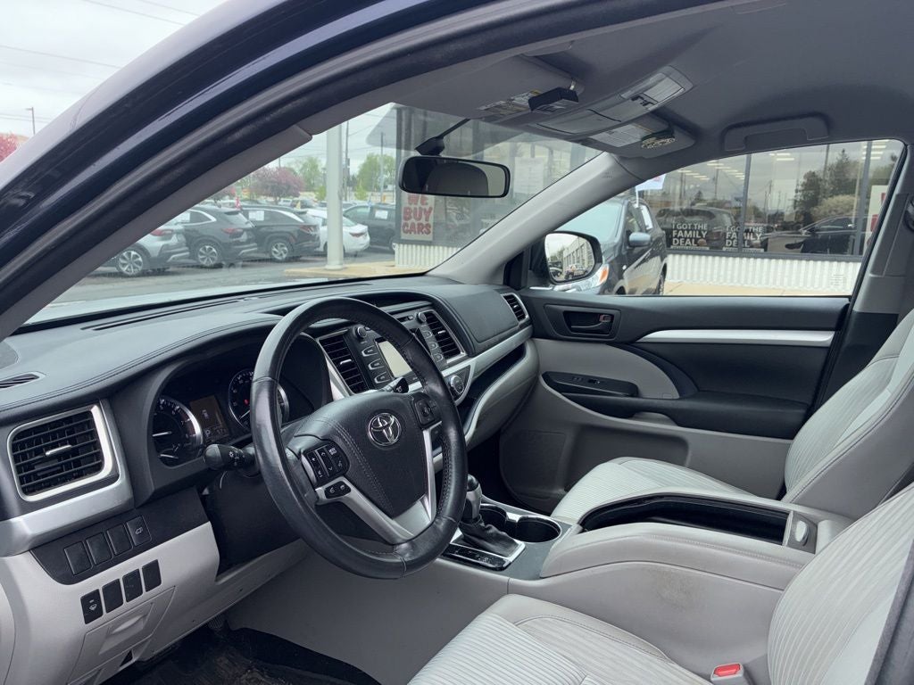 2015 Toyota Highlander LE Plus V6