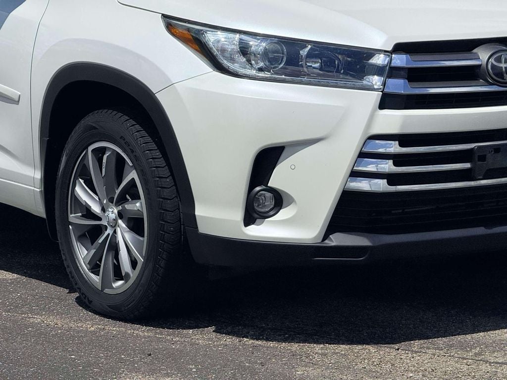 2019 Toyota Highlander Limited Platinum