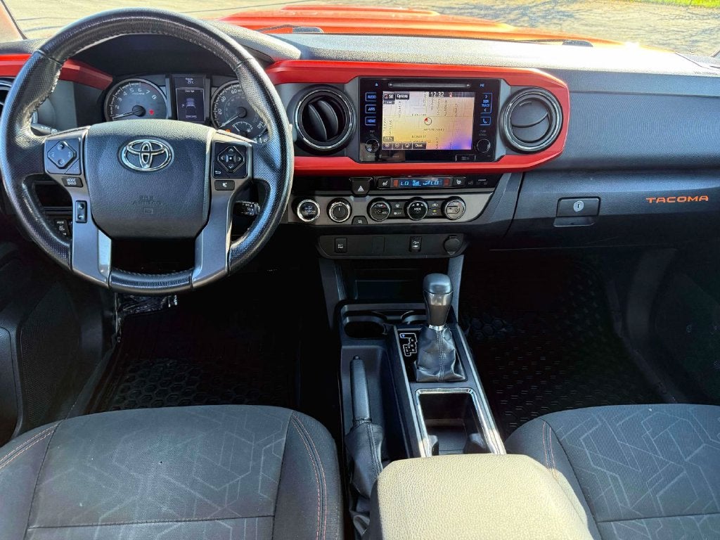 2017 Toyota Tacoma SR5 V6