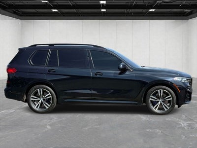 2021 BMW X7 M50i