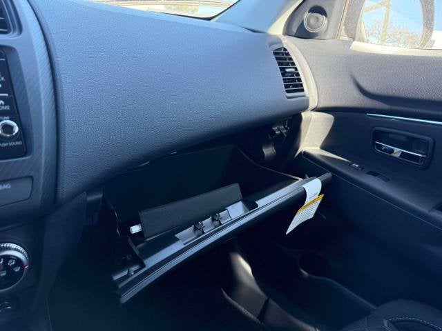 2027 Mitsubishi Outlander Sport S