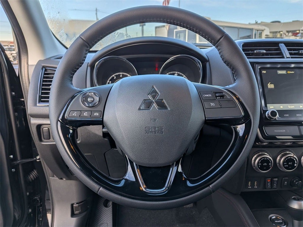 2025 Mitsubishi Outlander Sport 2.0 SE