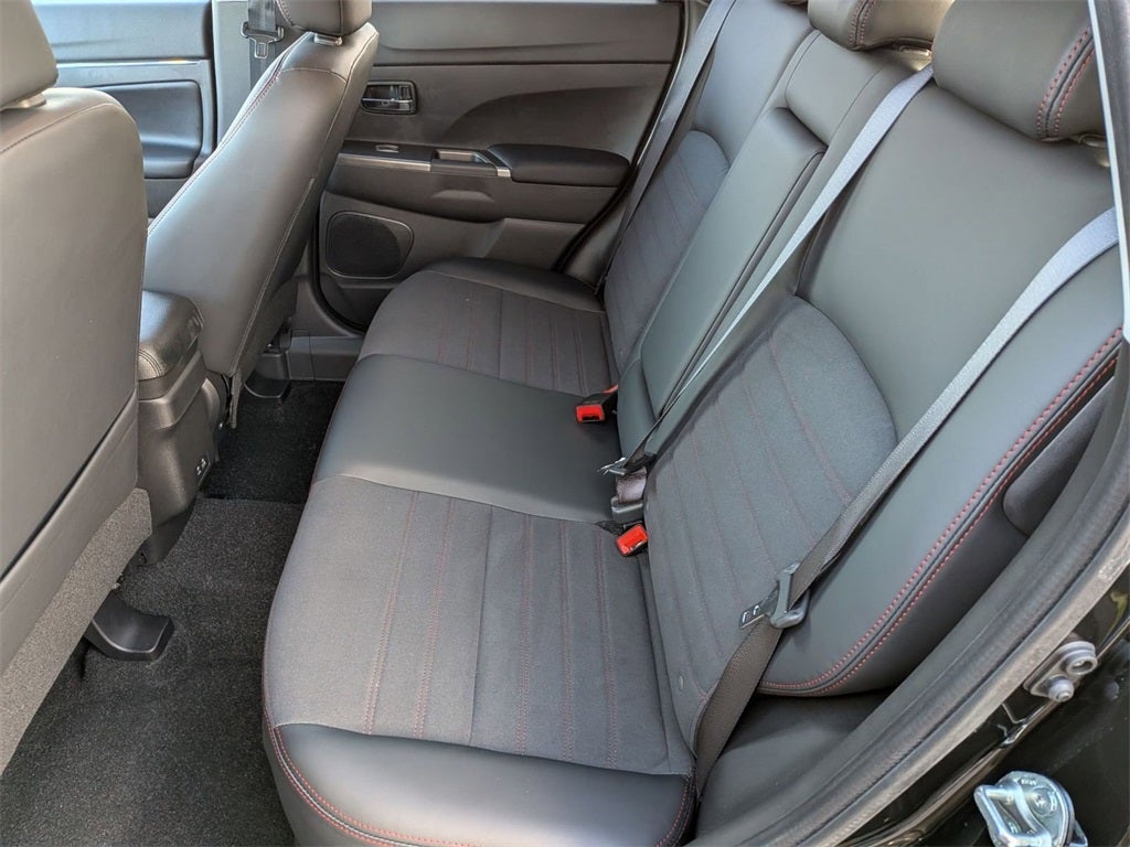 2025 Mitsubishi Outlander Sport 2.0 SE