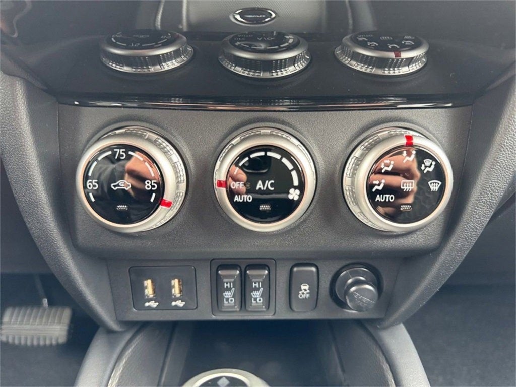 2025 Mitsubishi Outlander Sport 2.0 LE