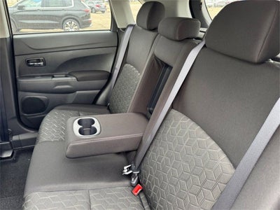 2025 Mitsubishi Outlander Sport 2.0 LE