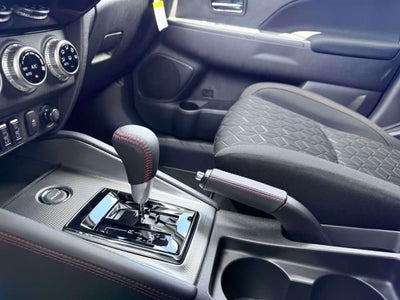 2026 Mitsubishi Outlander Sport 2.0 LE