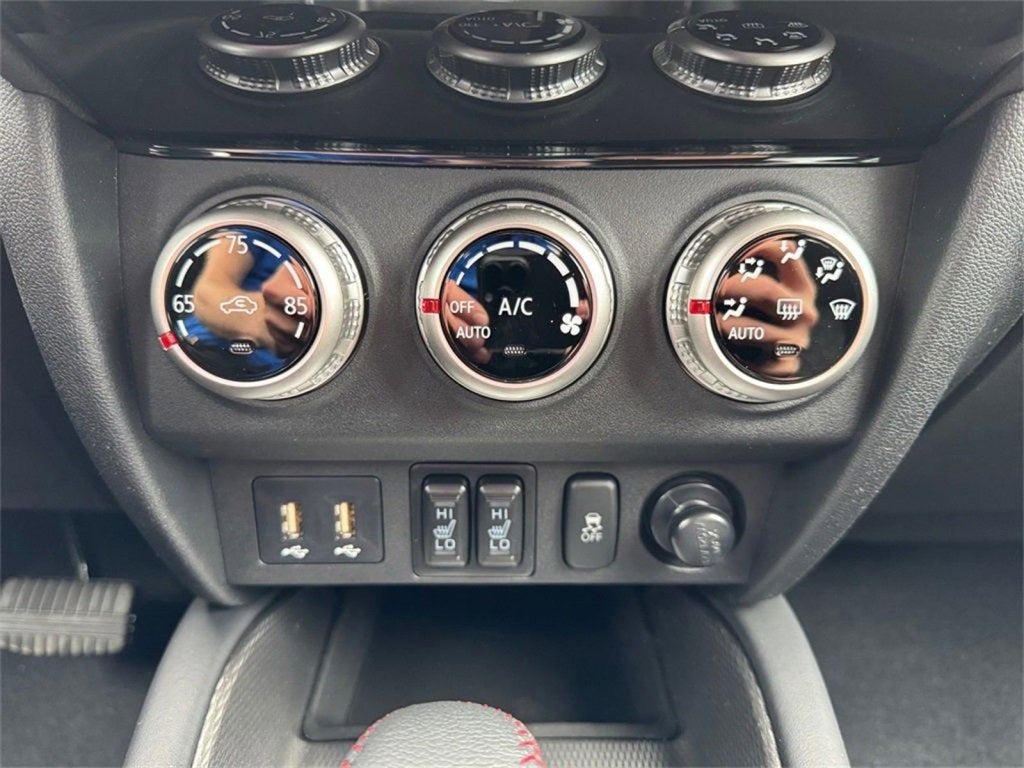 2025 Mitsubishi Outlander Sport 2.0 LE