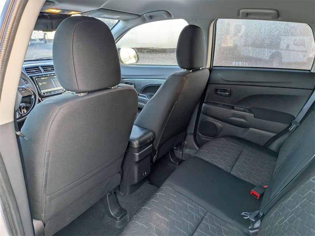 2025 Mitsubishi Outlander Sport 2.0 LE