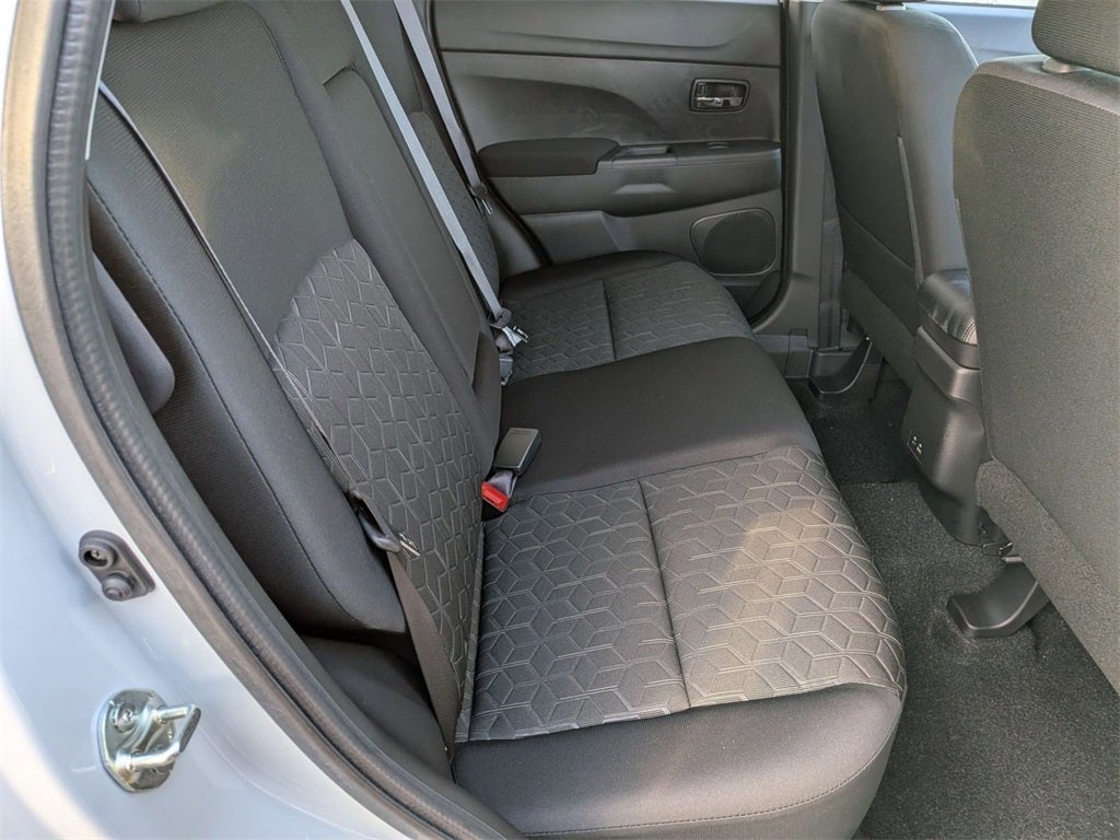 2025 Mitsubishi Outlander Sport 2.0 LE