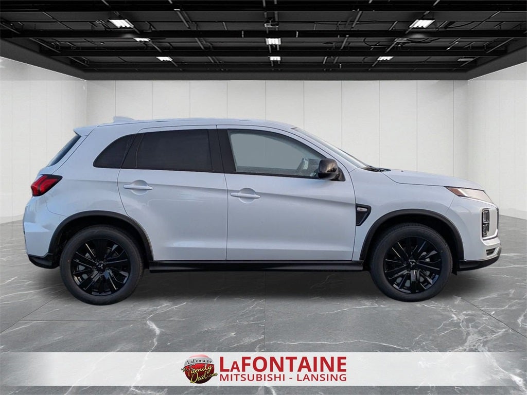 2025 Mitsubishi Outlander Sport 2.0 LE