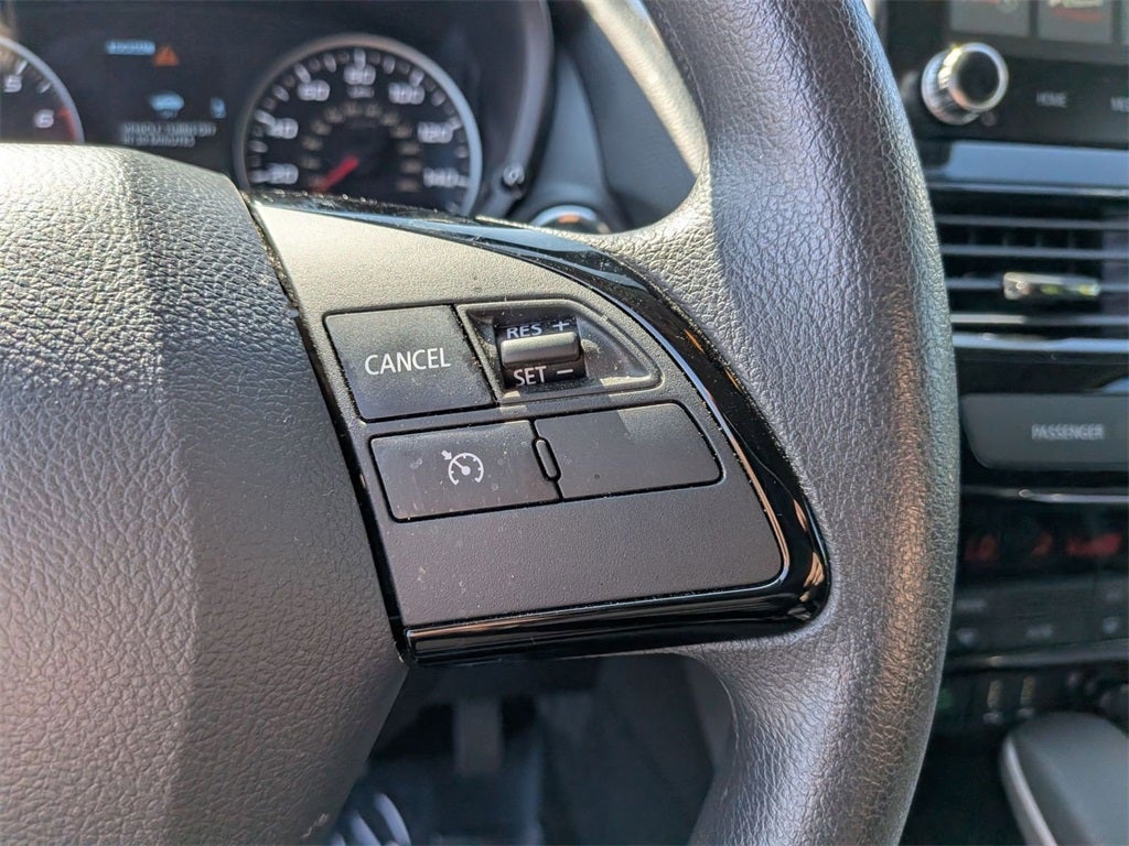 2025 Mitsubishi Eclipse Cross LE