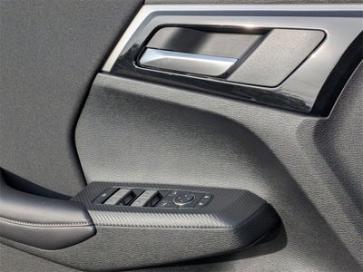 2025 Mitsubishi Outlander ES