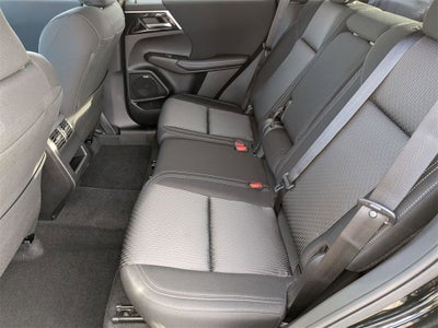 2025 Mitsubishi Outlander ES