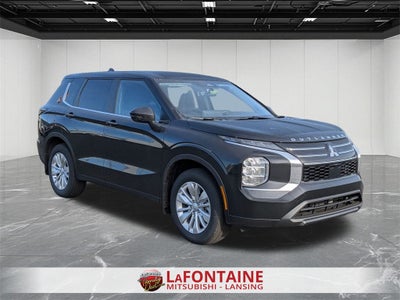 2025 Mitsubishi Outlander ES