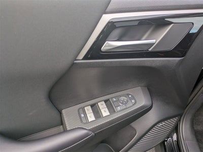 2025 Mitsubishi Outlander ES