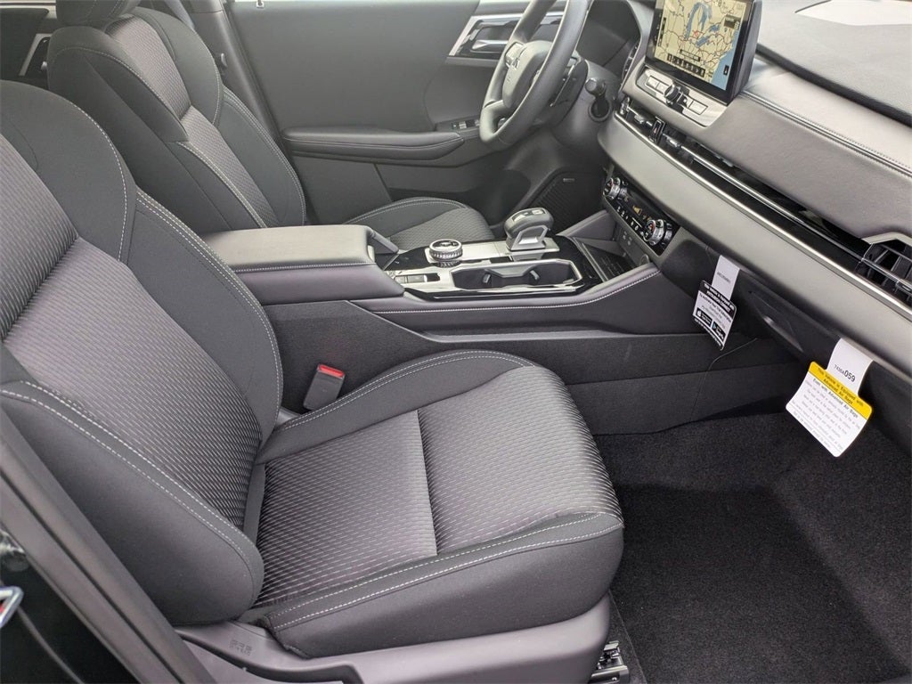 2025 Mitsubishi Outlander ES